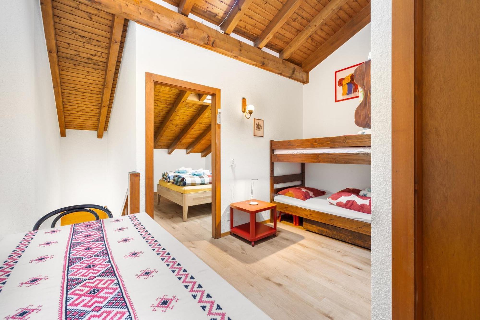 Duplex Cosy Aux Bains De Saillon Apartamento Exterior foto